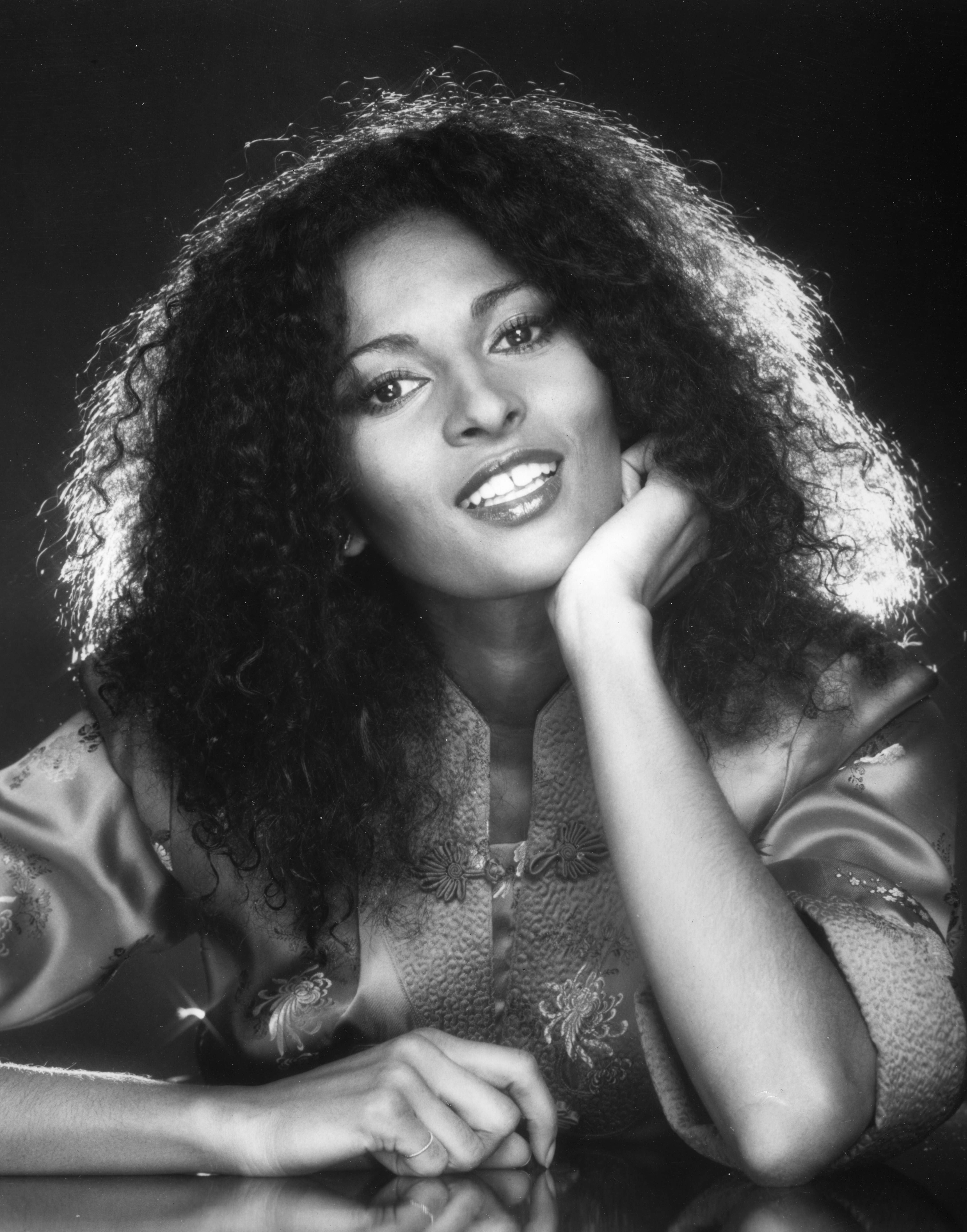 Show me a picture of pam grier