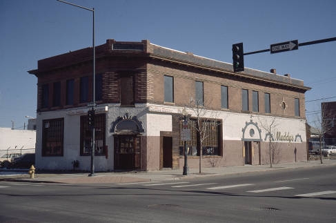 Muddy's Java Cafe, 2000