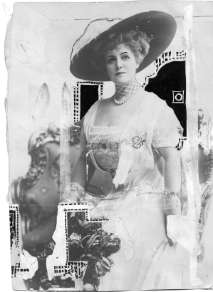 An Elegant Socialite