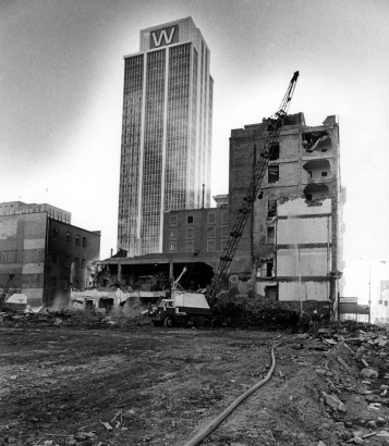 Albany Hotel deconstruction, 1976