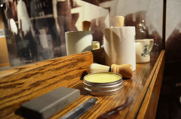 Robert Smith’s Barber Shop