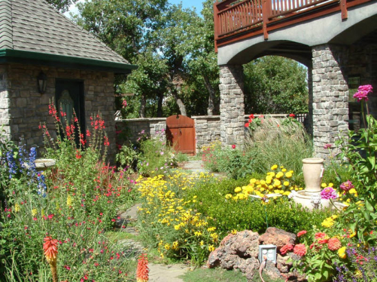 One of the gardens that will be on the 2007 Garden Explorations Tour in Castle Rock/Castle Pines on June 24, from 9 am to 4 pm, a fundraiser sponsored by the Colorado Federation of Garden Clubs, Inc. (CFGC), and the Colorado Chapter of American Society...