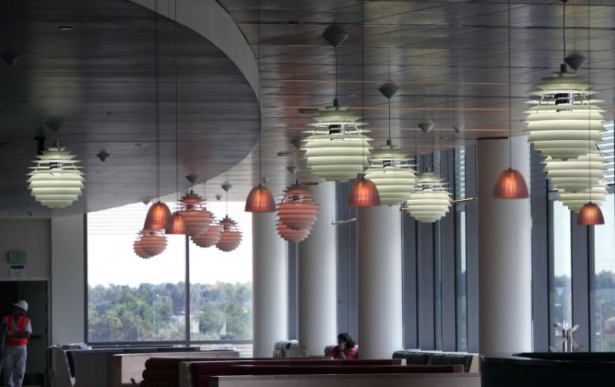An ambulatory patients waiting room  will be open and full of daylight  at Children's Hospital at the Anshutz Medical Campus in Aurora, CO. Today, Thursday September 6, 2007 was the  official media tour of the new and nearly complete Hospital that plan...