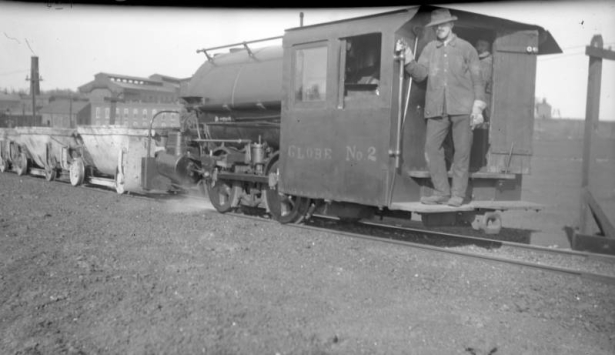 Three-quarter view of left side of engine, from front end, rear view. Photographed: Denver, Colo., 1917.