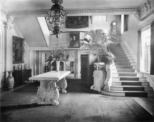 Interior Crawford Hill house