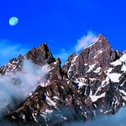 Grand Tetons / moon