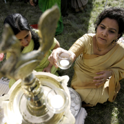 Women pray in Hindu temple