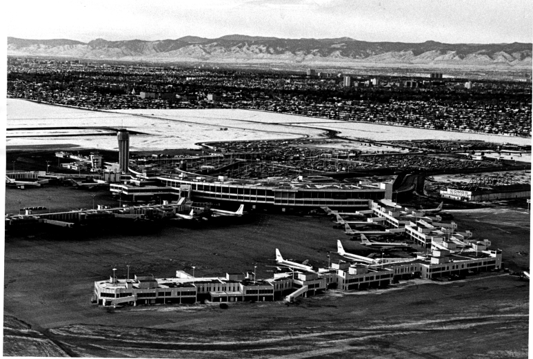Stapleton International Airport, Rocky Mountain News, 1972