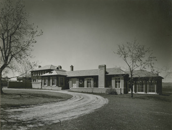 1939: View of the Paul Whiteman Residence after the DeCompeigne addition. (DPL Digital Collections)