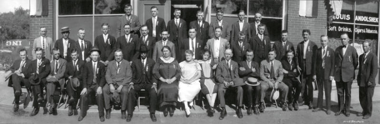 Western Slavonic Association group picture