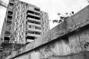 View of the Campion home site at 800 Logan Street in the Capitol Hill neighborhood of Denver, Colorado; an apartment building has a Moderne style mosaic finish.